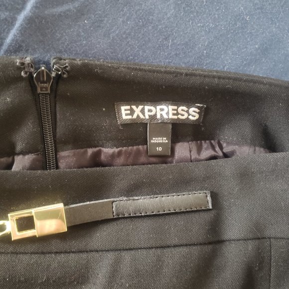 Express Black Pencil Skirt- Gold Hardware - Size 10 - Picture 6 of 12